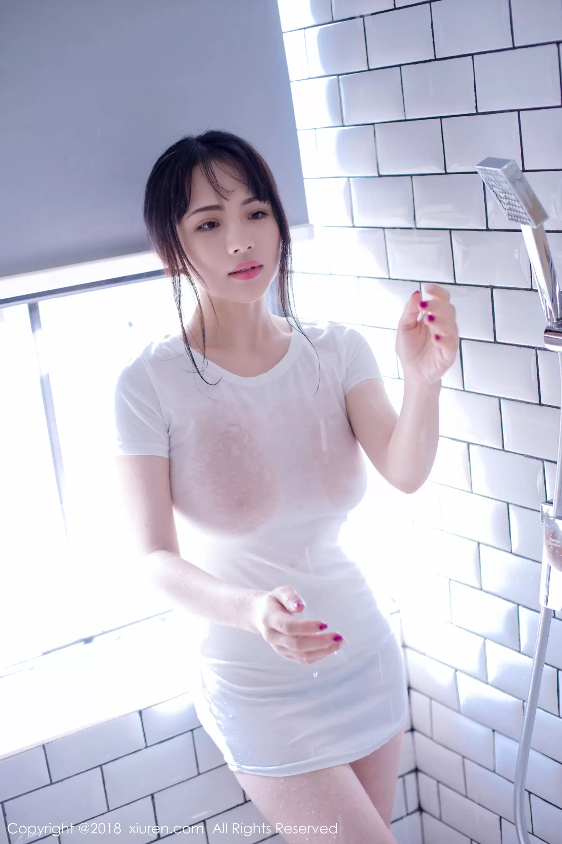 秀人 No.1240 瑞瑞ruirui - 秀人网免费无水印在线套图写真