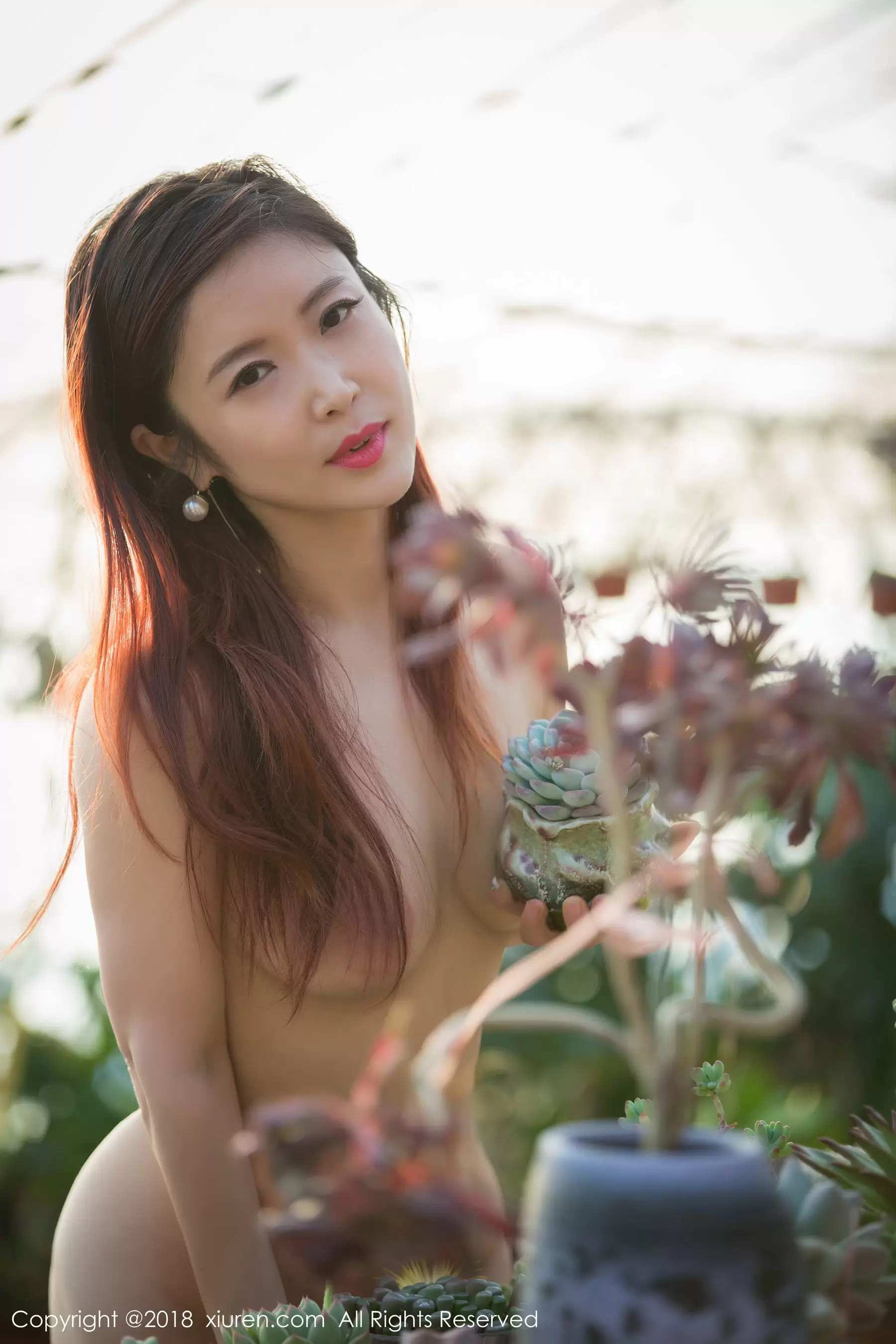 西希白兔《美臀露出系列》 秀人 NO.884 - 秀人网免费无水印在线套图写真