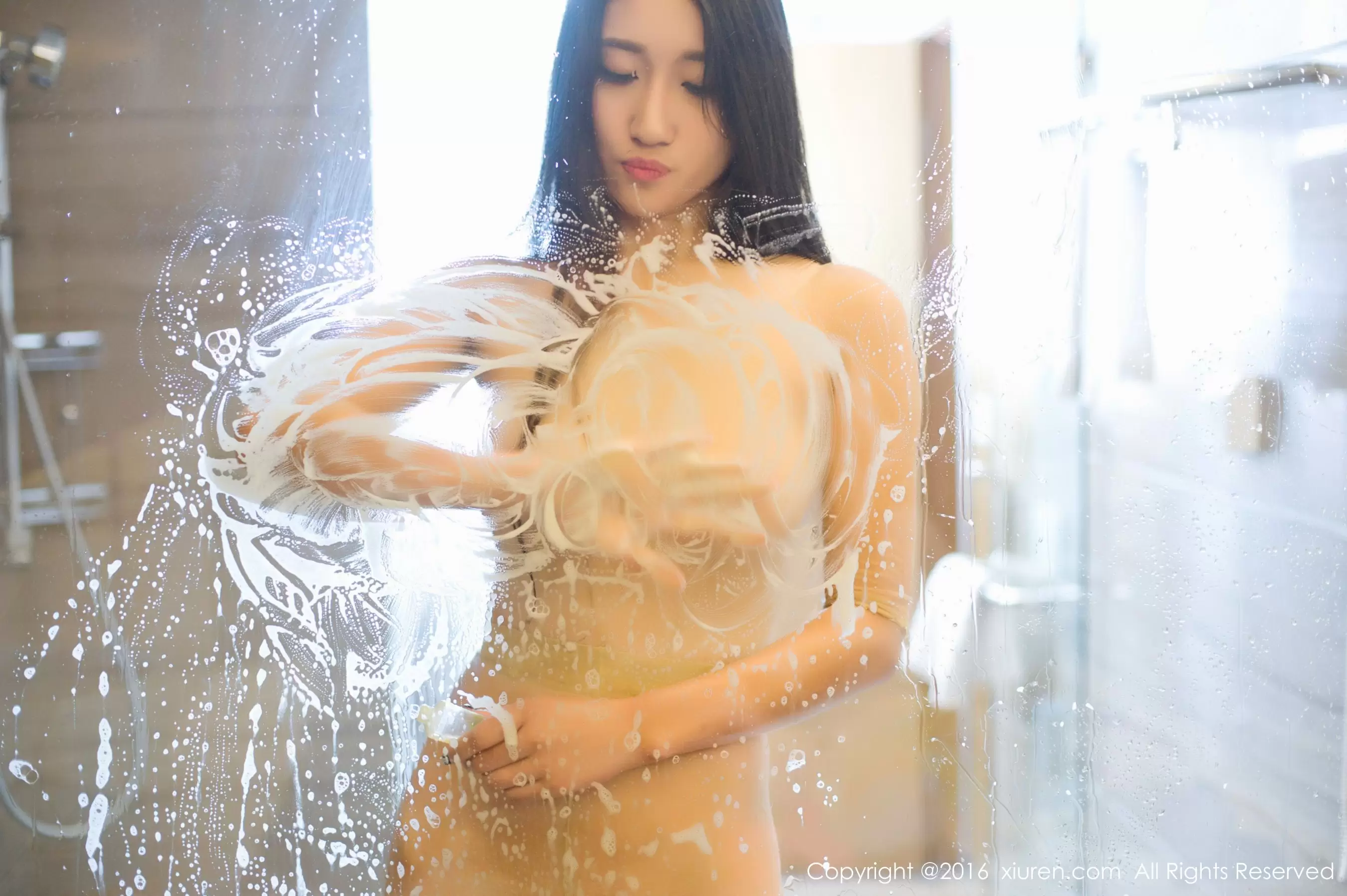 苏韵锦《半透明丝袜湿身、蕾丝睡衣、酒店真空浴袍》 秀人网 No.632 - 秀人网免费无水印在线套图写真