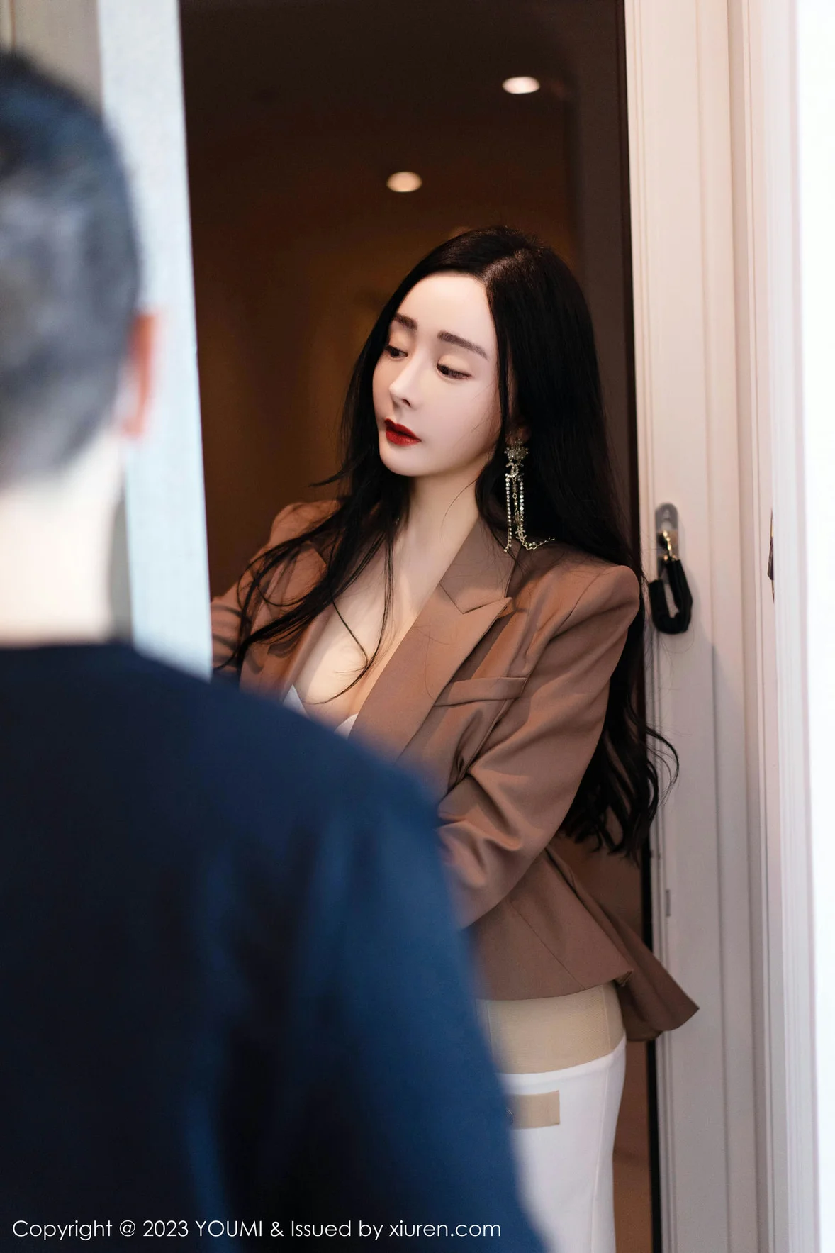 尤蜜荟 Vol.950 允爾 魅惑黑丝性感写真 [74P] - 秀人网免费无水印在线套图写真