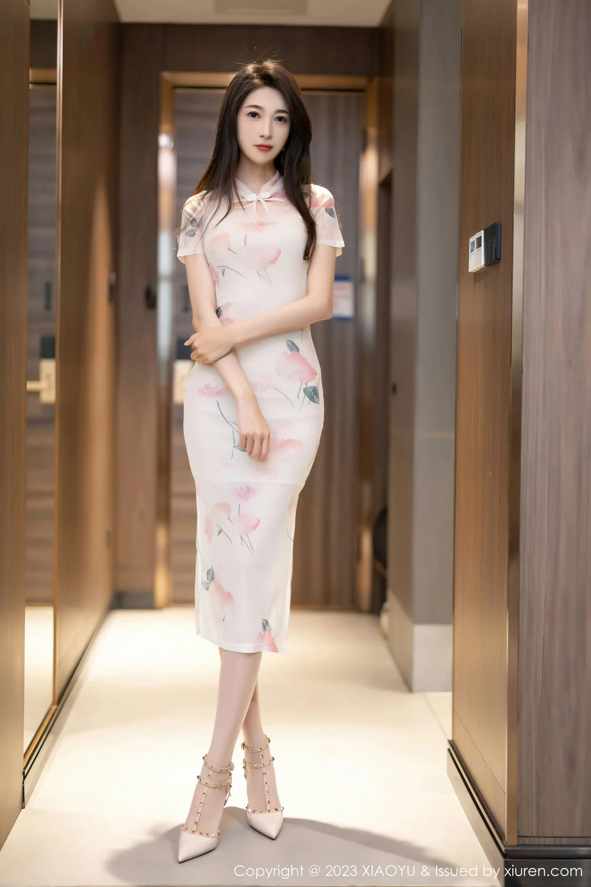 XIAOYU 语画 Vol.1093 林乐一 图案旗袍性感写真 [84P] - 秀人网免费无水印在线套图写真