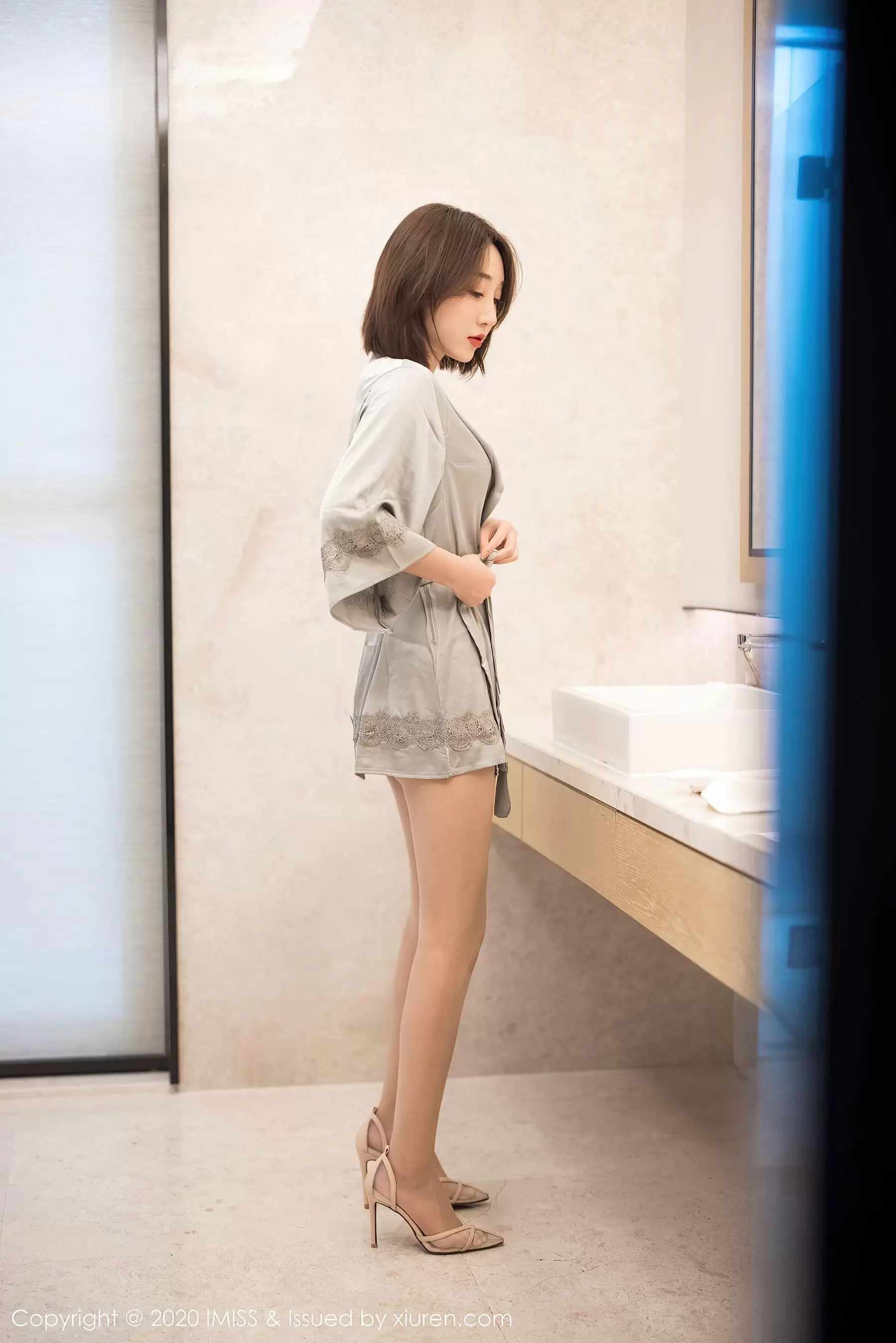 爱蜜社IMiss Vol.510 九月生_ - 秀人网免费无水印在线套图写真