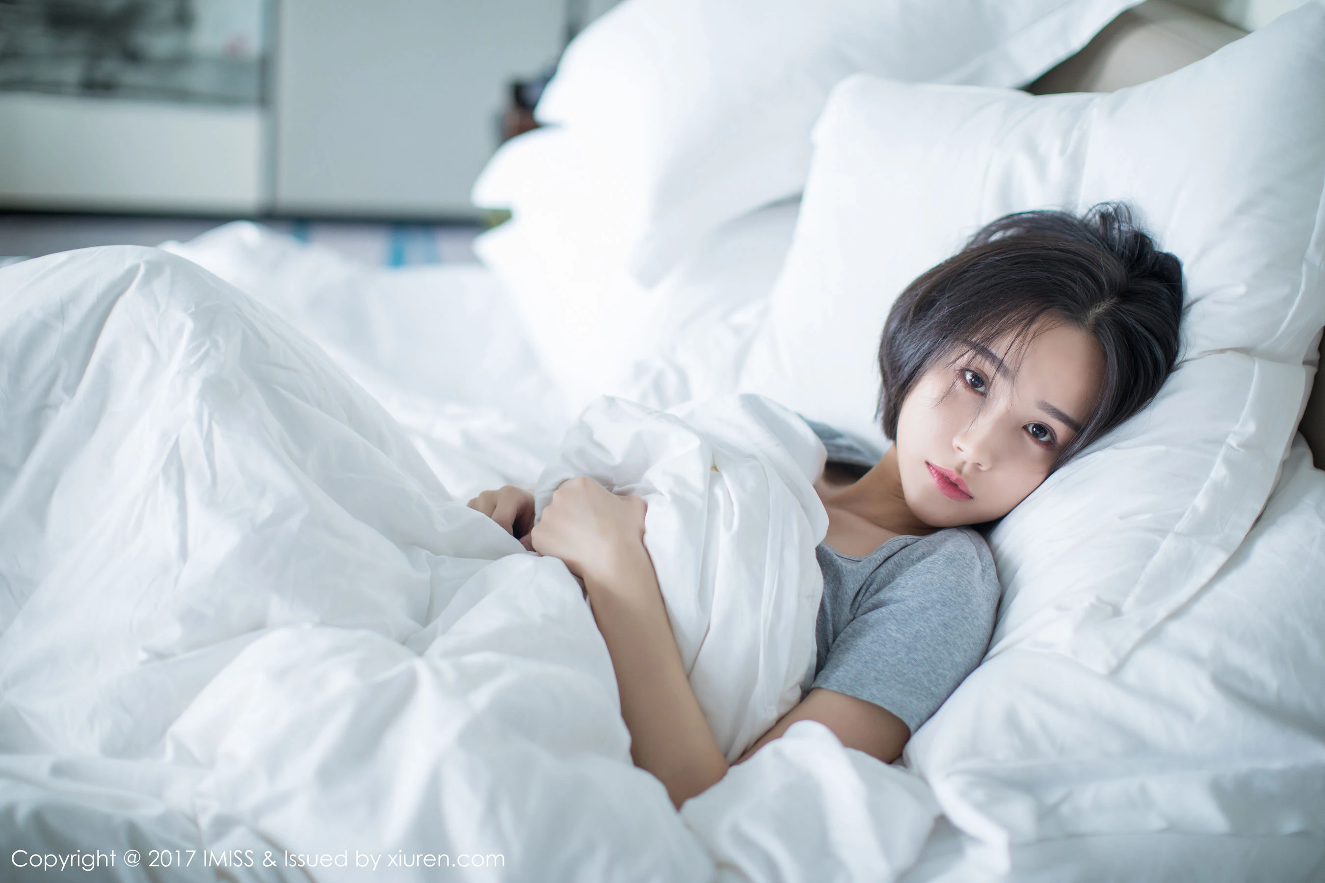 莉雅Livia《日系短发女神》 爱蜜社 VOL.178 - 秀人网免费无水印在线套图写真