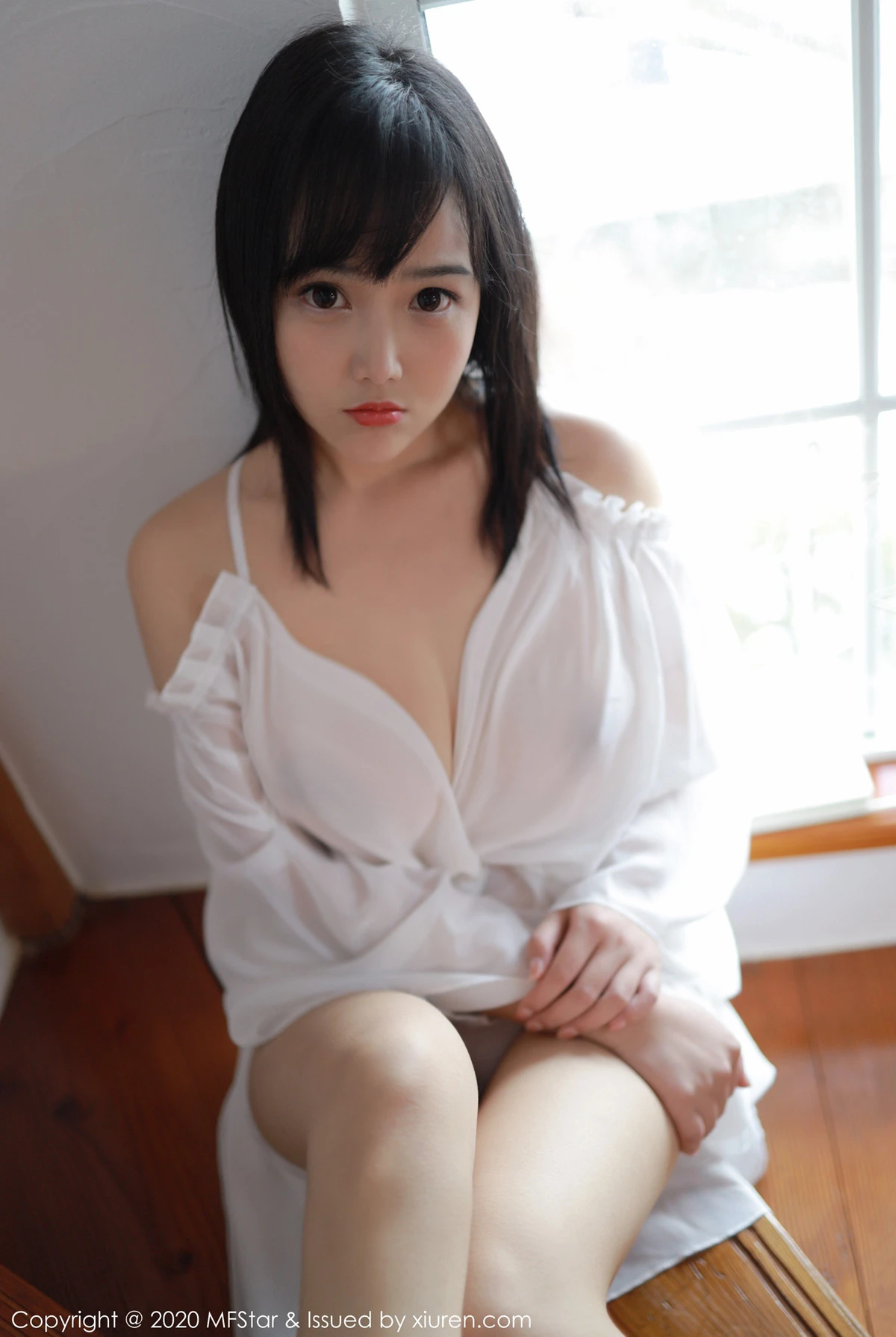 模范学院 VOL.260 徐微微mia - 秀人网免费无水印在线套图写真