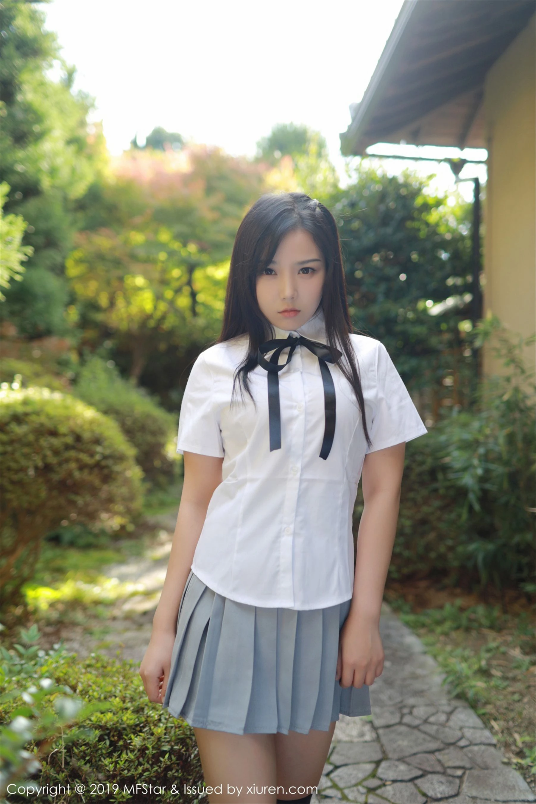 模范学院 Vol.193 徐微微mia - 秀人网免费无水印在线套图写真