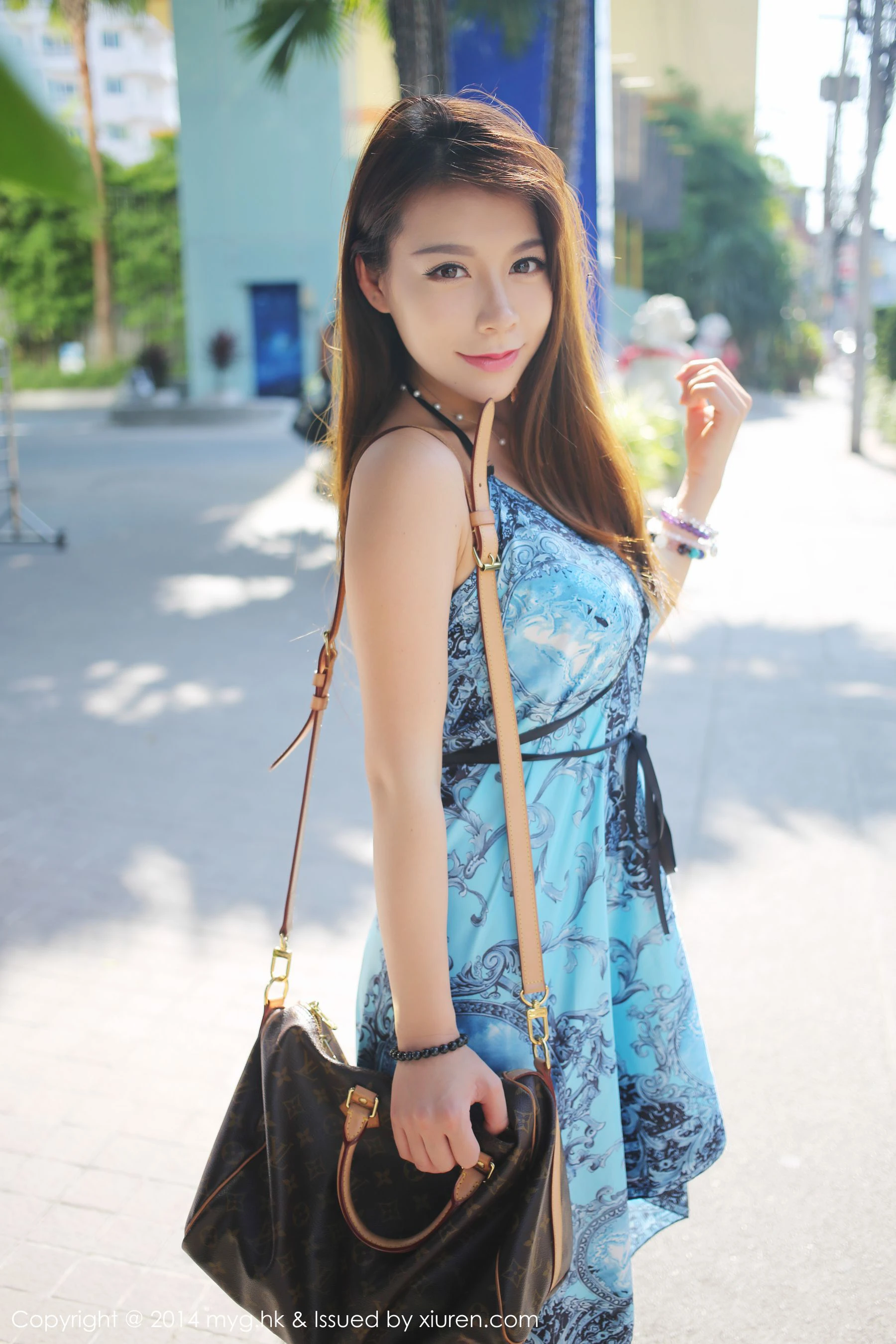 vetiver嘉宝贝儿《泰国旅拍》长裙+睡衣+内衣 美媛馆 Vol.087 - 秀人网免费无水印在线套图写真