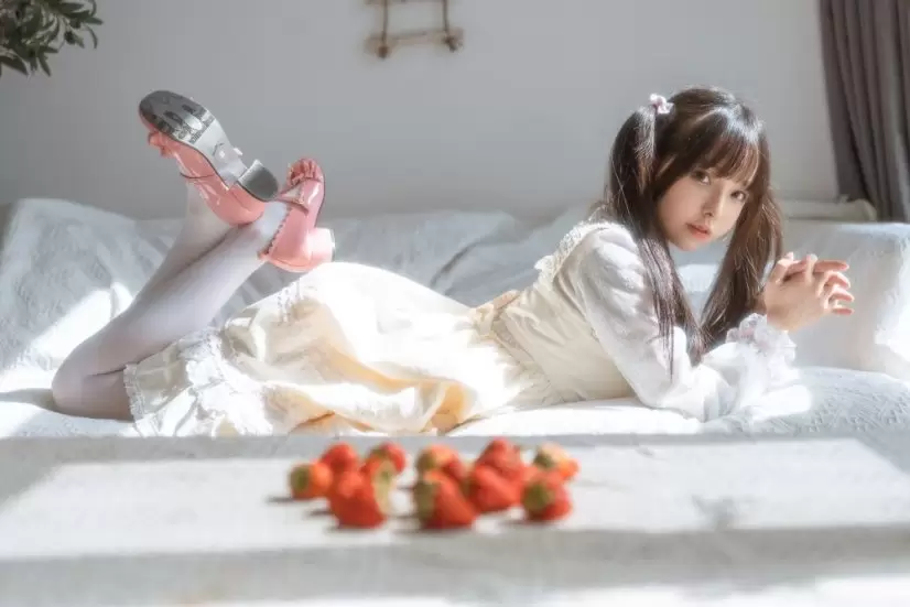 六味帝皇酱 – [最新写真合集] – 17套