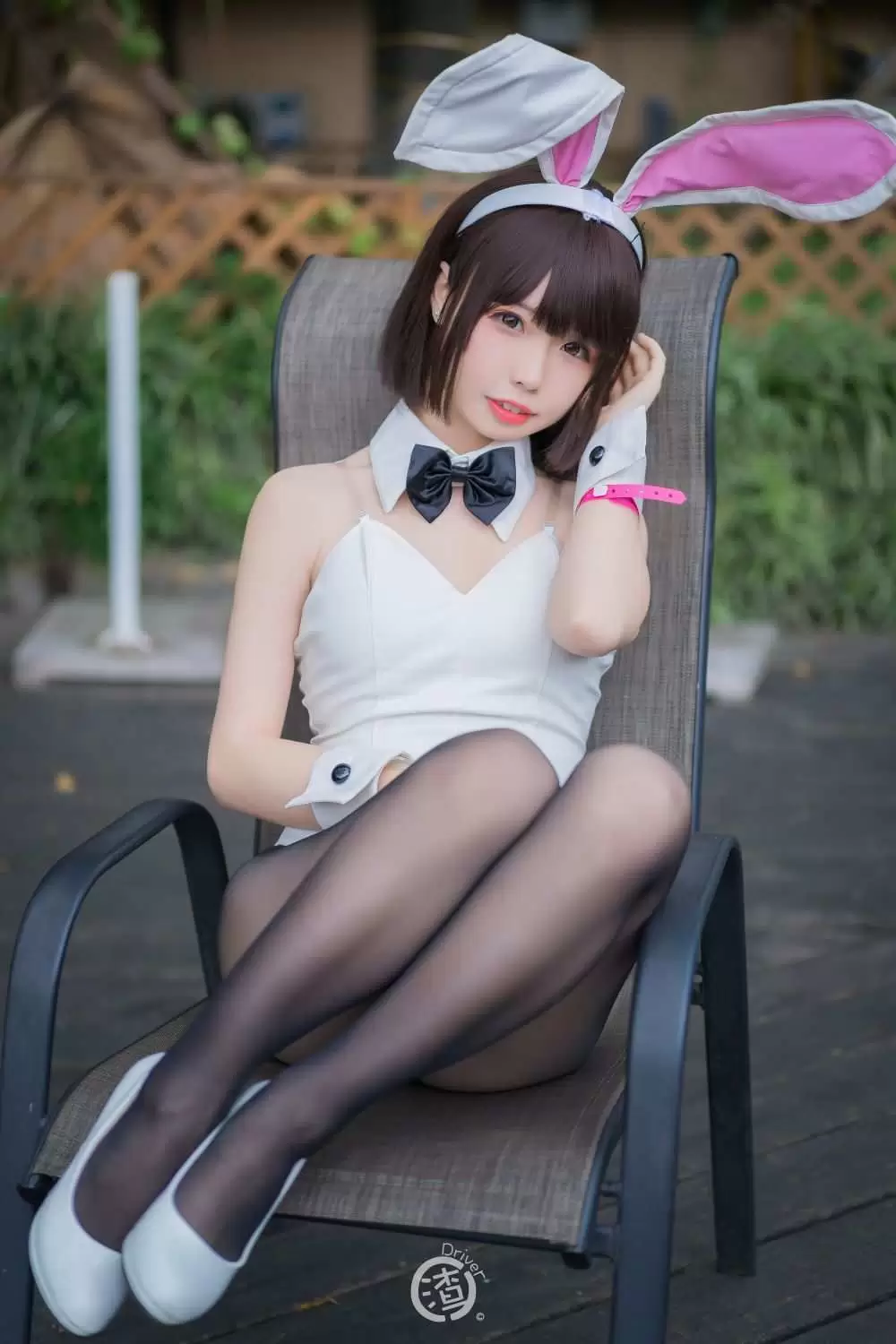 [十万珍吱伏特] 写真合集 15套