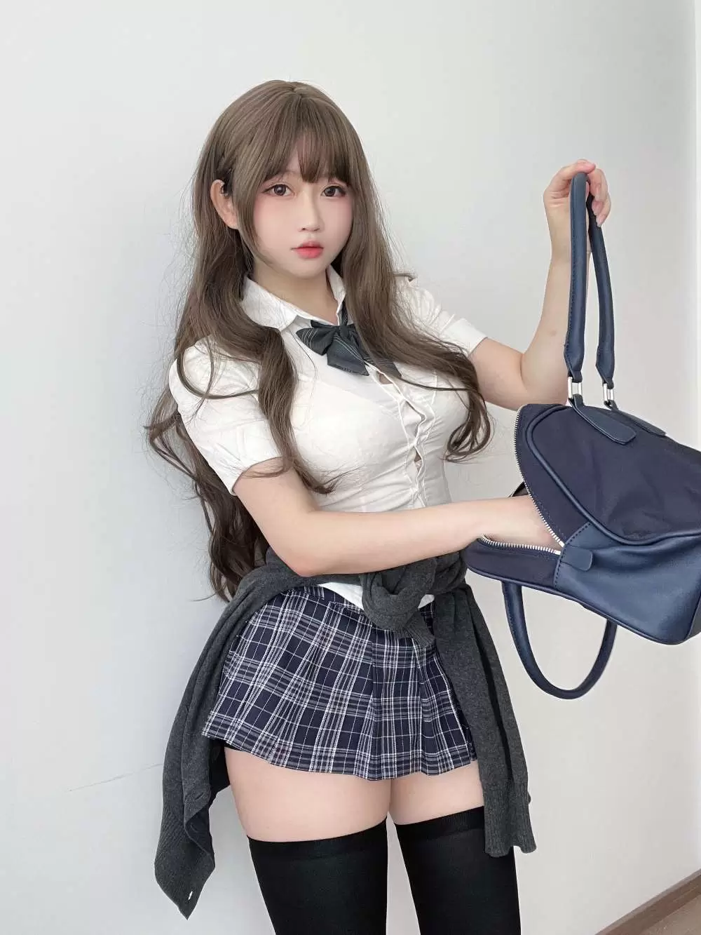 是依酱吖 – [最新写真合集] – 74套